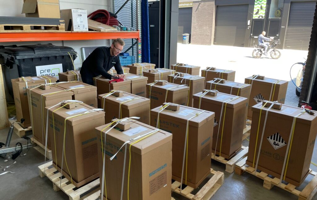 Marstek thuisbatterij inpakken